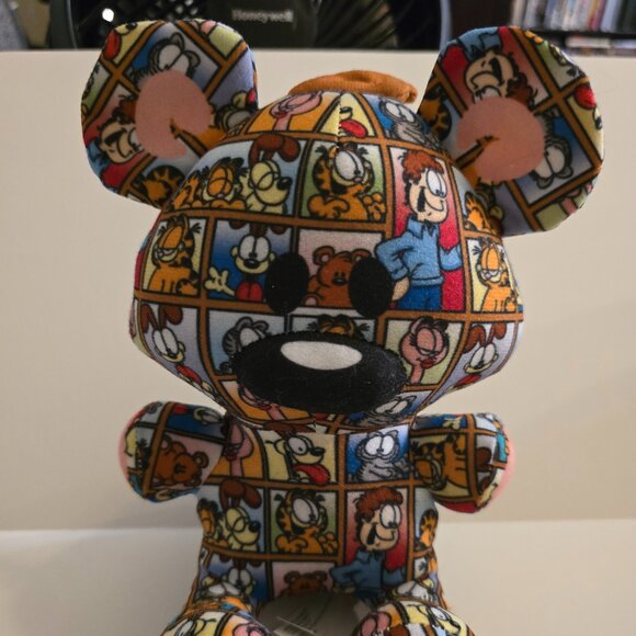 Garfield and Friends Sticker Bomb Pooky Bear Stuffed 7" Plush Figure Comic Strip - Picture 1 of 7